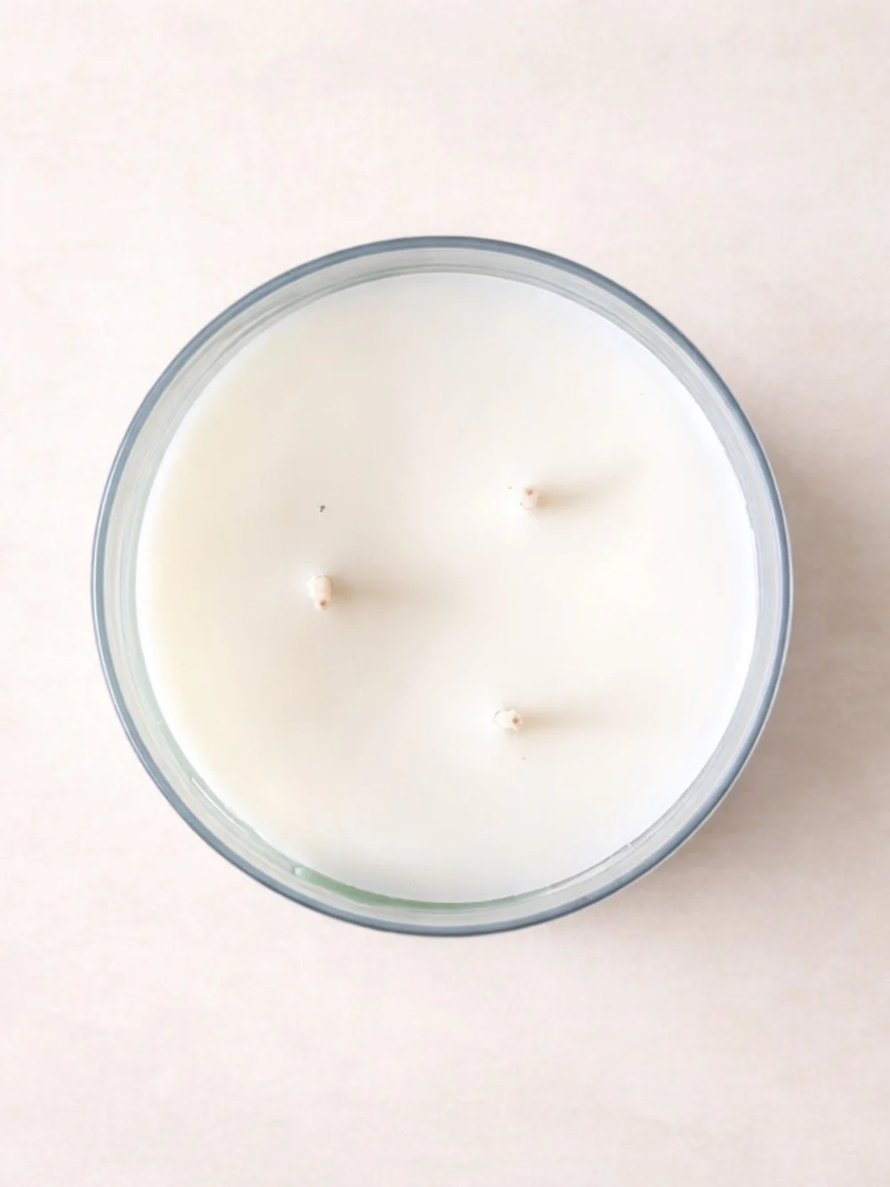 White Barn Eucalyptus Rain 3-Wick Candle - Teal and White - Picture 2 of 3